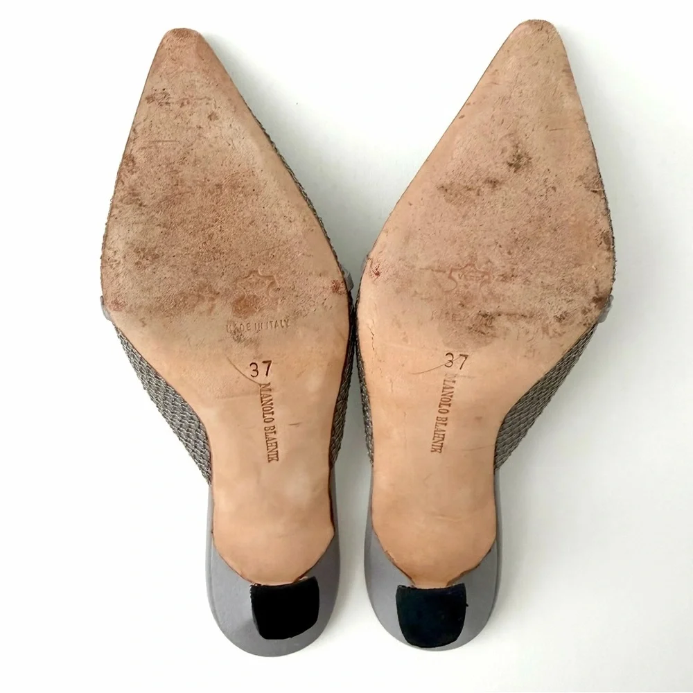 Manolo Blahnik good preowned